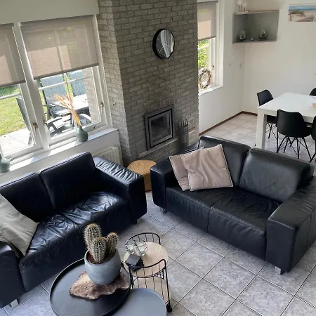 Ferienhaus Bungalow Strandparel