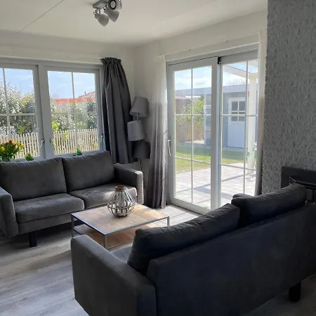 Ferienhaus Bungalow Strandparel
