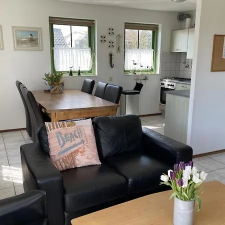 Ferienhaus Bungalow Strandparel